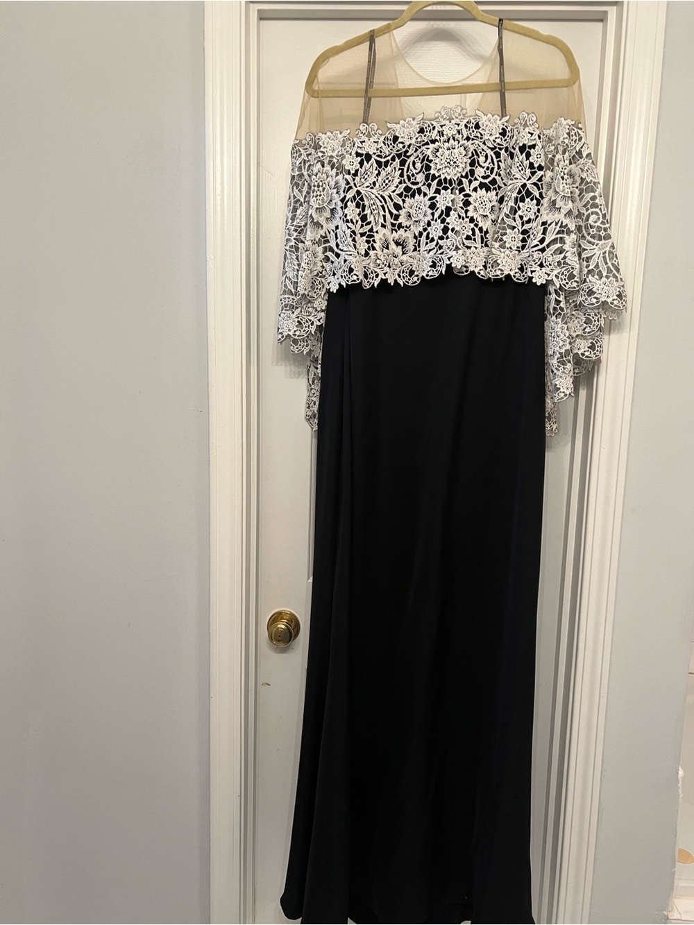 Tadashi Shoji Black Gown with White Lace Capelet